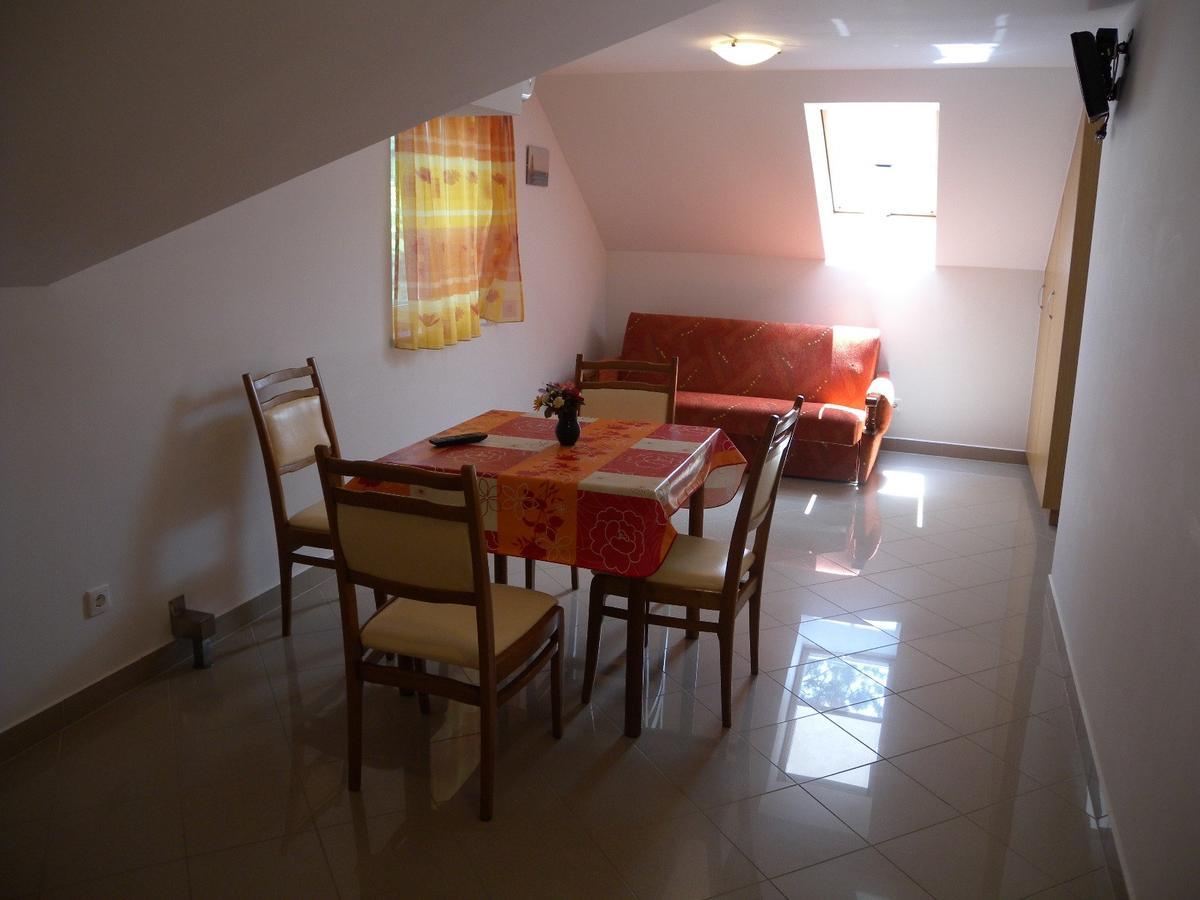 Apartment In Siofok/Balaton 19943 Esterno foto